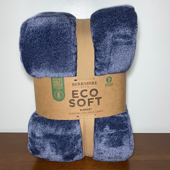 Berkshire Bedding Berkshire Life Ecosoft Queen Blanket 98 X 92